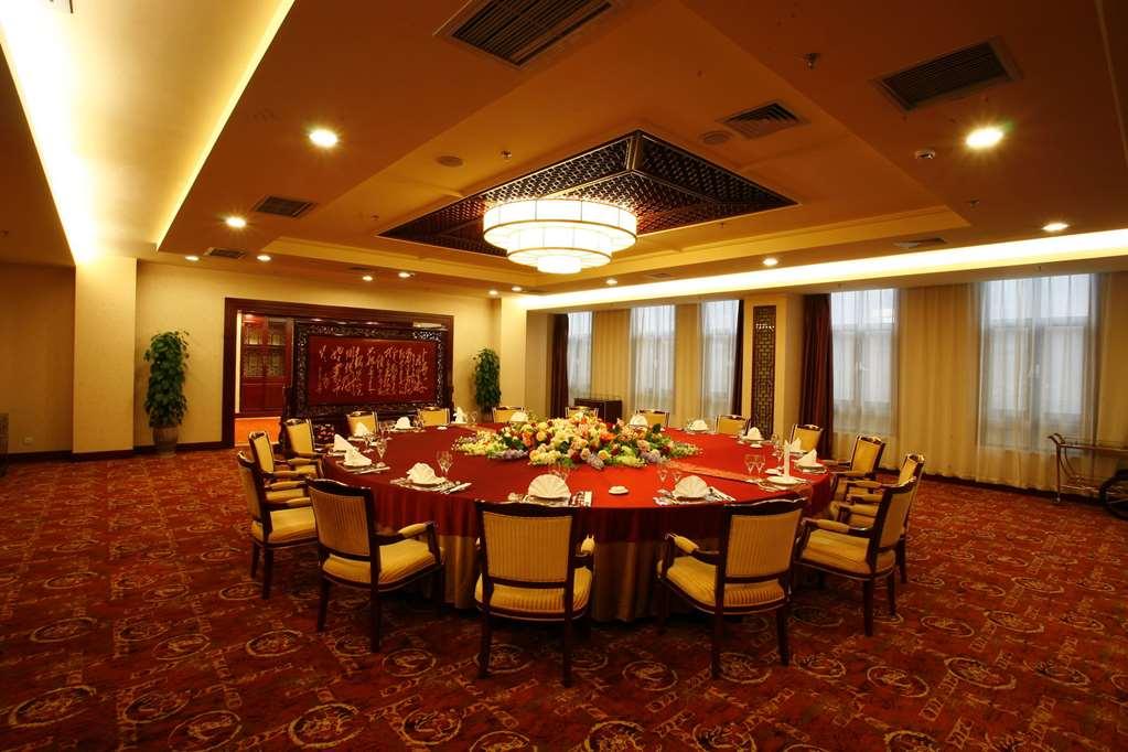 Grand Metropark Hotel Shandong Jinan Restoran fotoğraf